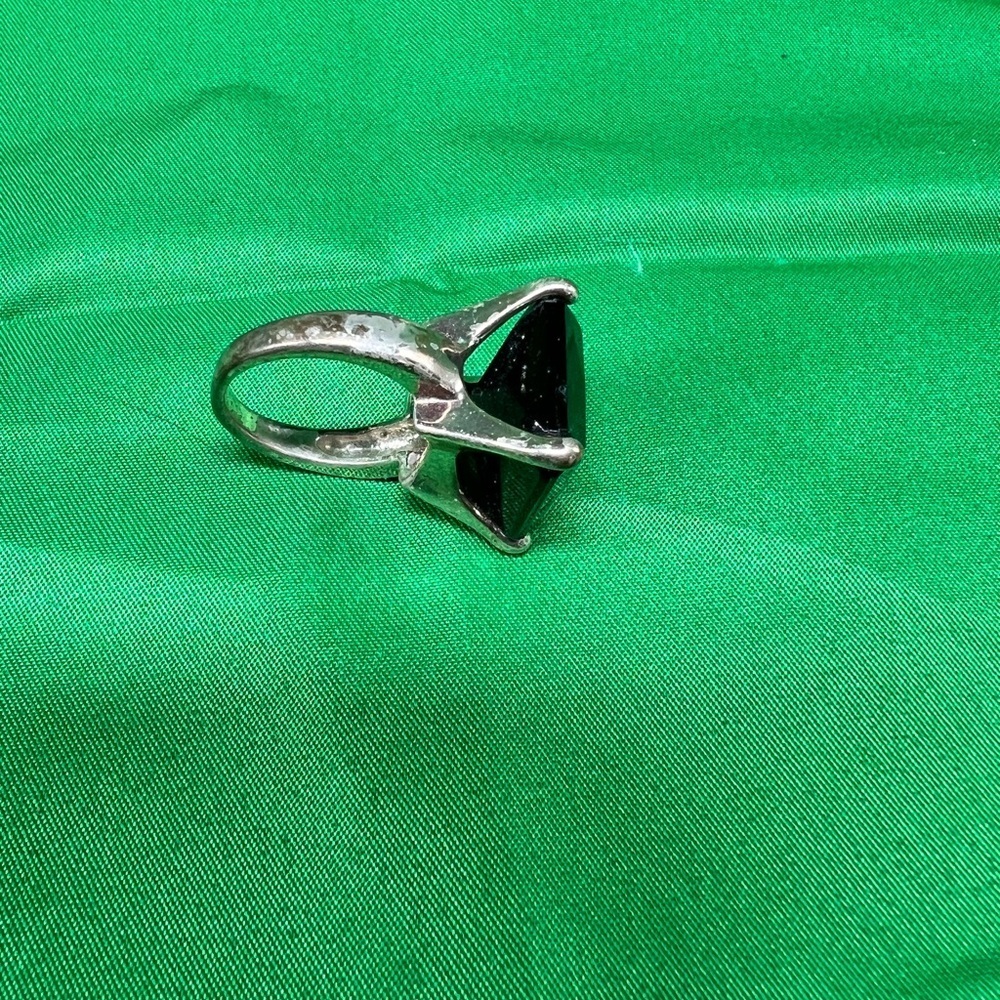 Black gemstone ring square cut - Picture 8 of 9